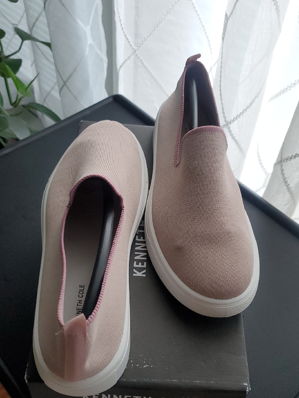 Kenneth Cole Women’s Slip-On Knit Sneakers in Dusty Pink and White
